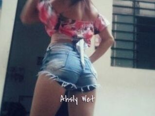 Ahsly_Wet