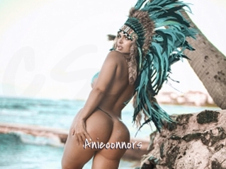 Anieconnors Commando Sexy