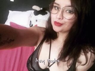 Anny_Boobs