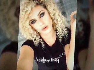Ashley_Kay