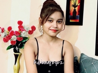 adrianareyez Commando Sexy