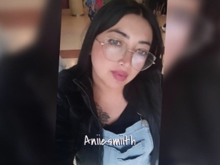 Aniiesmiith