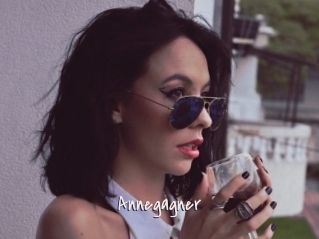annegagner Commando Sexy