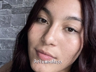 Artemisafoxx