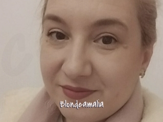 blondeamalia Commando Sexy