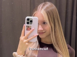 bonnienowa Commando Sexy