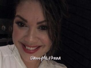 ClassyMILFAnna Commando Sexy