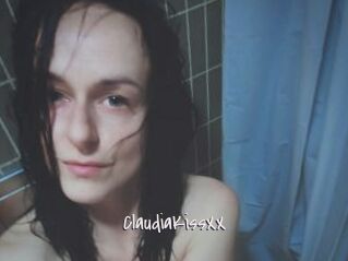 ClaudiaKissXX Commando Sexy