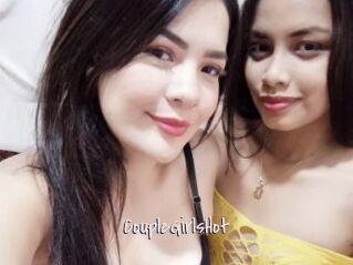 CoupleGirlsHot