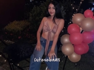 Cuteselena18