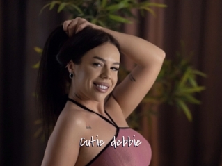 Cutie_debbie