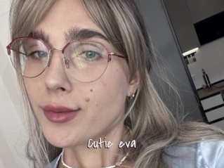 Cutie_eva