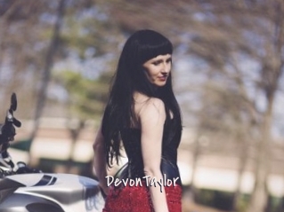 DevonTaylor Commando Sexy