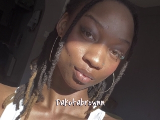 Dakotabrownn