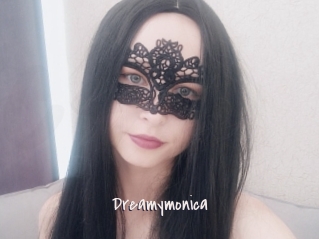 Dreamymonica