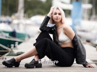 EmiliaHope