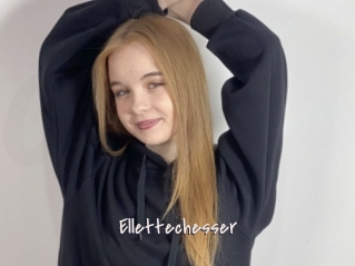 ellettechesser Commando Sexy