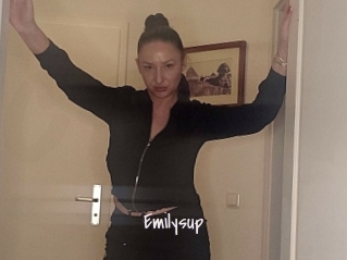 emilysup Commando Sexy