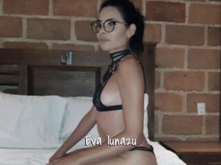 Eva_luna2u