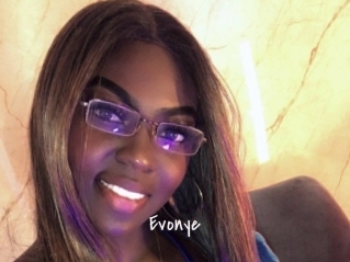 evonye Commando Sexy