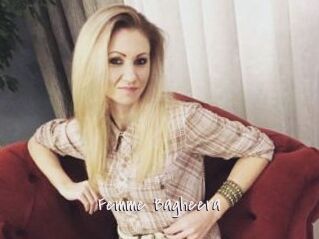Femme_Bagheera
