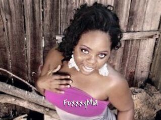 FoxxxyMia