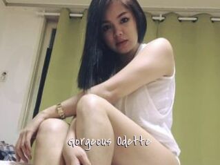 Gorgeous_Odette
