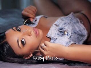 Hailey_Mariie