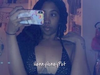 HennyHoneyPot