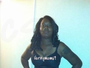 Hornymom69 Commando Sexy
