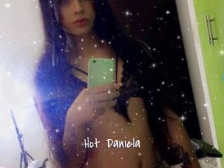 Hot_Daniela