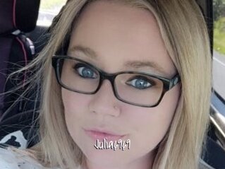 Julia6969