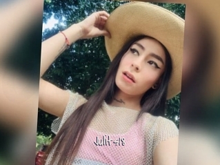 Julits18