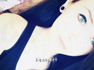 KiraSmitt Commando Sexy
