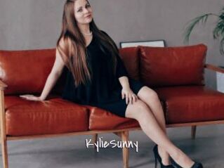 KylieSunny