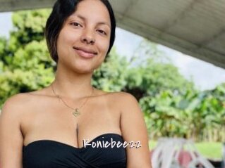 Koniebee22
