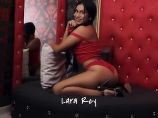 Lara_Rey