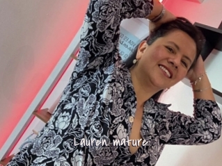 Lauren_mature