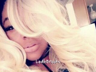 Leah_Brooks
