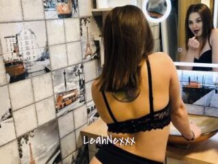 LeahNexxx Commando Sexy