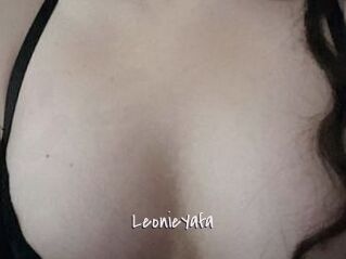 LeonieYafa