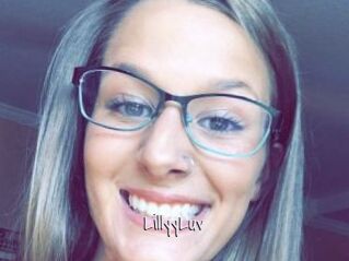 LillyyLuv