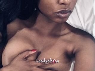 LondynArce Commando Sexy