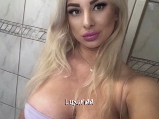 Luxuriaa Commando Sexy