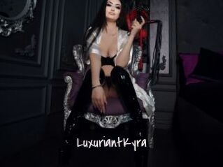 LuxuriantKyra Commando Sexy