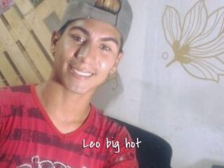 Leo_big_hot
