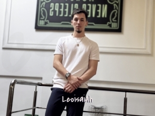leoisaiah Commando Sexy
