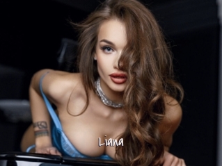 liana Commando Sexy