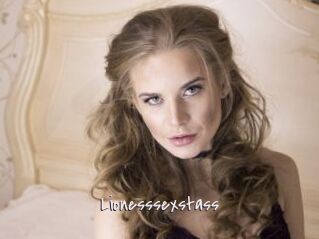 Lionesssexstass