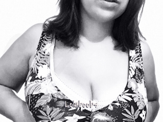 Lolaboobs